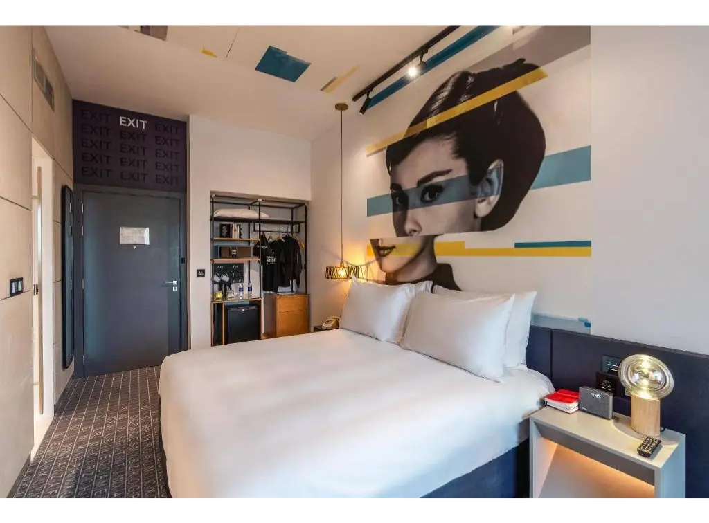 Studio One Hotel — The Room